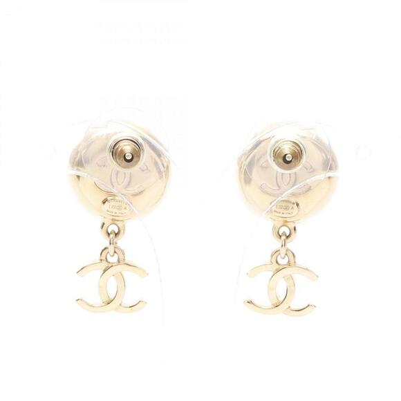 CHANEL Black Logo Earrings - Picture 2 of 6